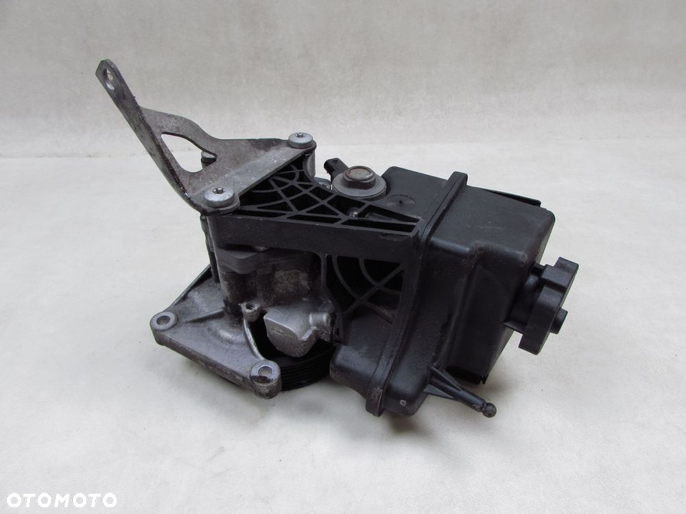 MB W204 W212 VITO 647 SPRINTER 906 651 13-18 POMPA WSPOMAGANIA 7693900509 A0064661501 - 4