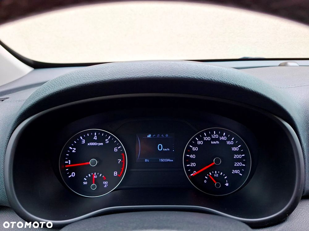 Kia Sportage 1.6 GDI 2WD Attract - 35