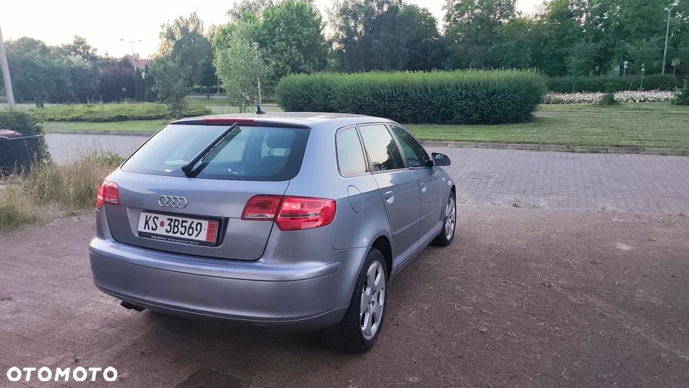 Audi A3 Sportback 2.0 TDI DPF (DSG) S tronic S line Sportpaket plus - 22