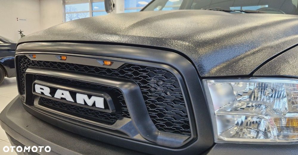 Dodge RAM 5.7 4x4 - 3