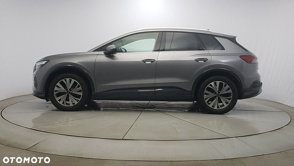Audi Q4 e-tron - 8