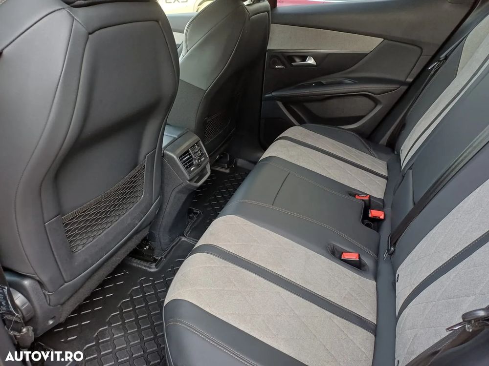 Peugeot 3008 PHEV 180 EAT8 Allure Pack - 15
