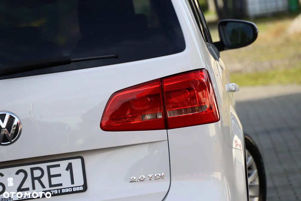 Volkswagen Touran 2.0 TDI DPF Life - 18