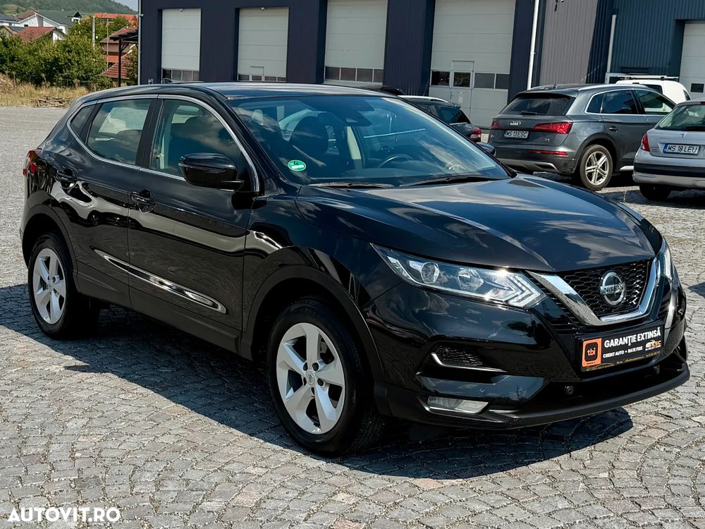 Nissan Qashqai 1.3 DIG-T SHIRO - 2