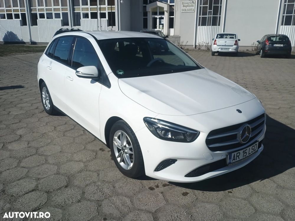 Mercedes-Benz B 180 - 1