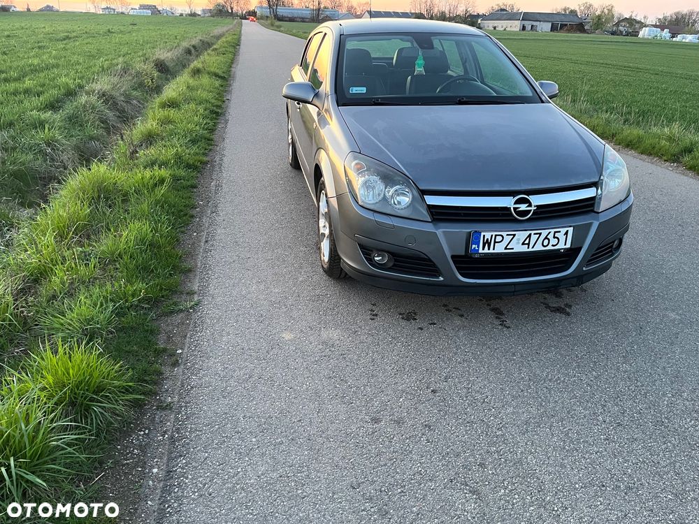 Opel Astra 1.6 Cosmo - 2