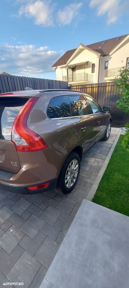 Volvo XC 60 2.4D AWD Base - 7