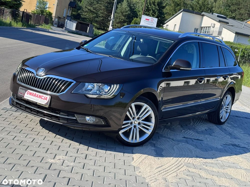 Skoda Superb 2.0 TDI 4x4 Platinum DSG - 2