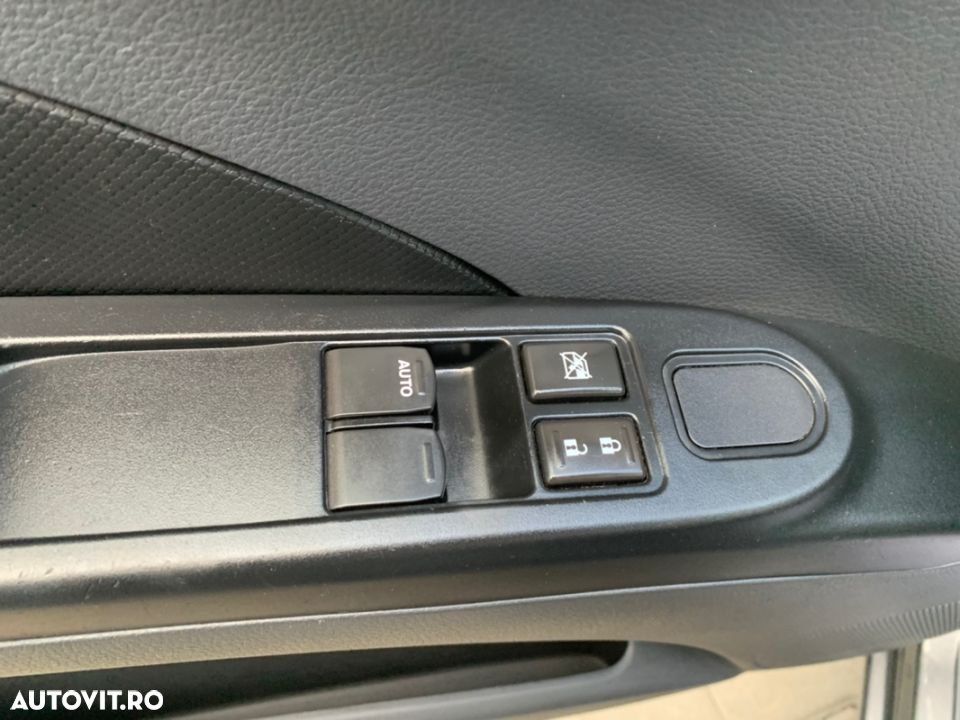 Suzuki Celerio 1.0 AGS Club - 23