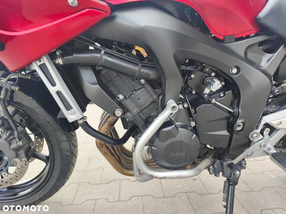 Yamaha FZ6 - 11