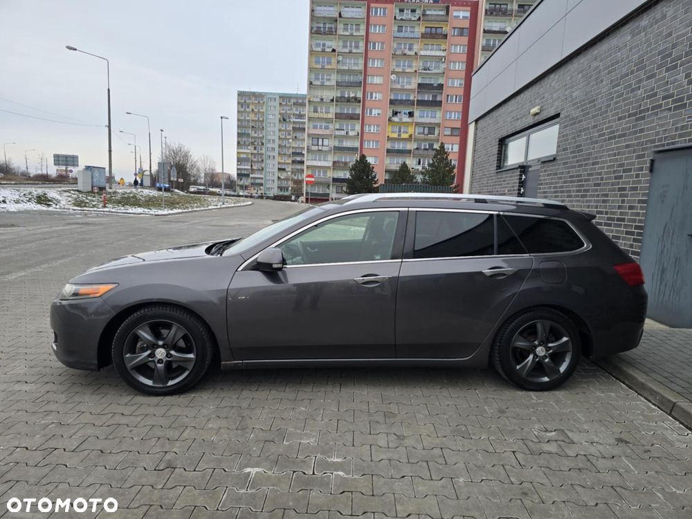 Honda Accord 2.0 Executive - 37