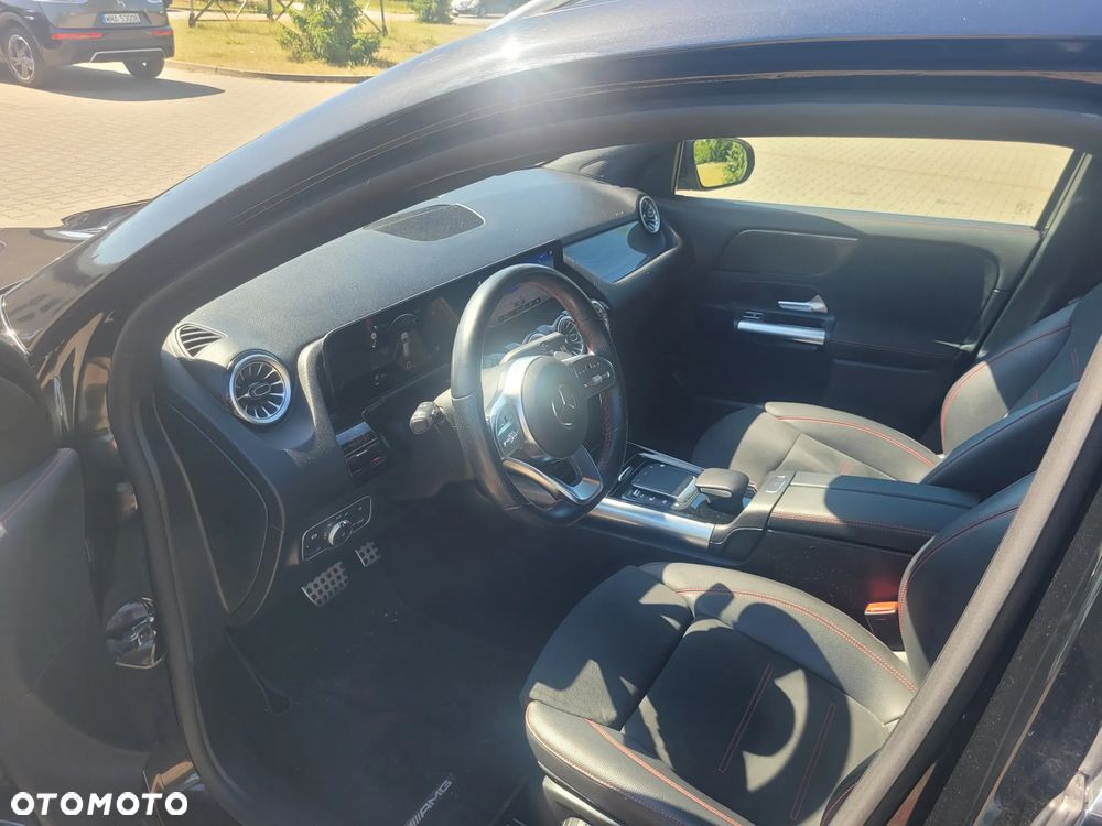 Mercedes-Benz GLA 200 d 8G-DCT AMG Line - 8