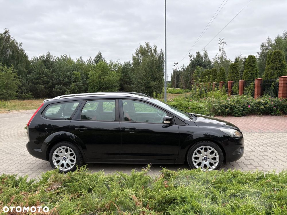 Ford Focus 1.6 Ghia - 3