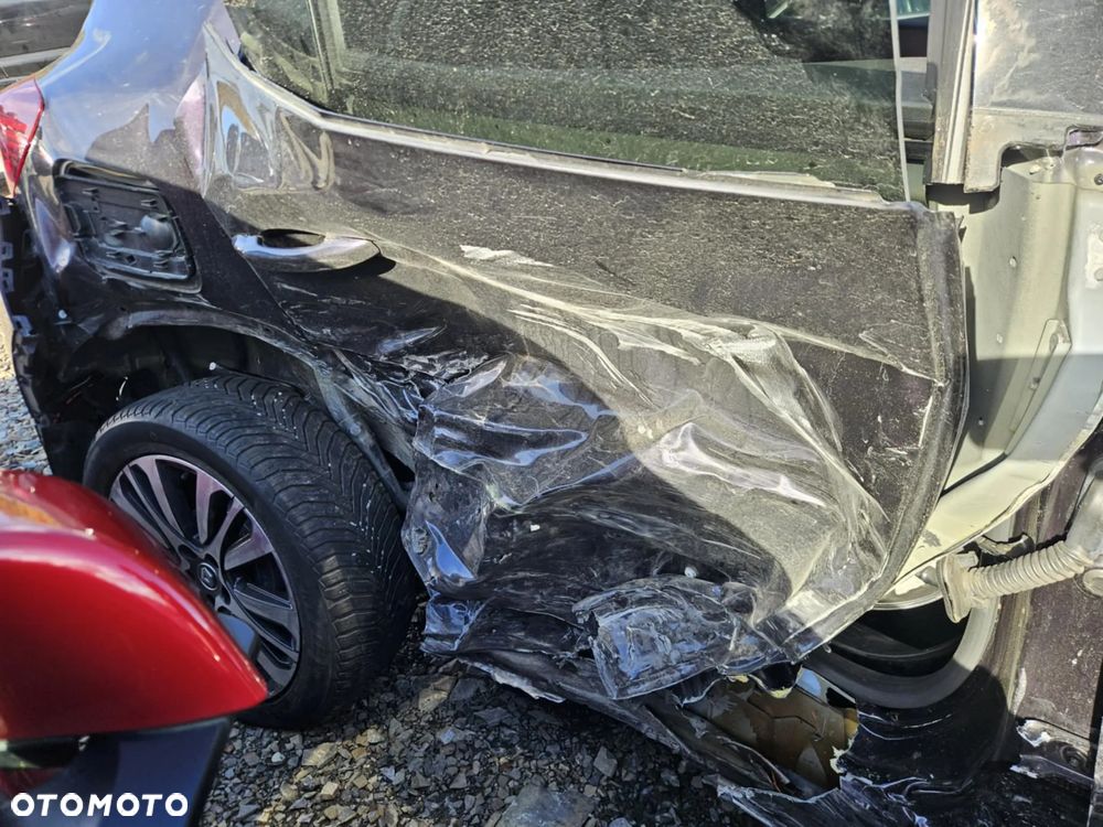 Renault Captur BLUE dCi 115 EDC INTENS - 13