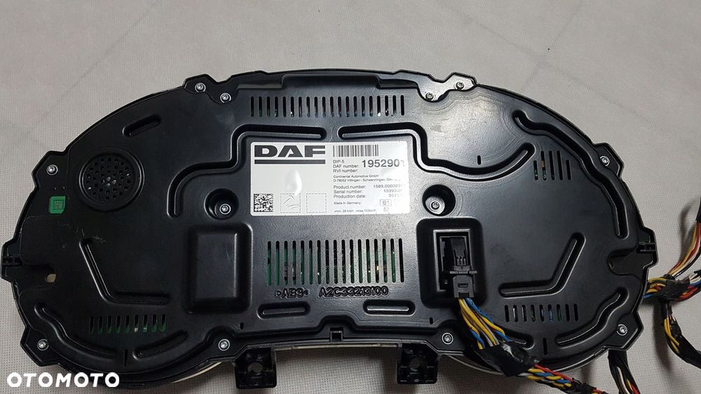 LICZNIK ZEGARY TABLICA DAF XF 106 , CF EURO 6 AUTOMAT 1952901 - 2