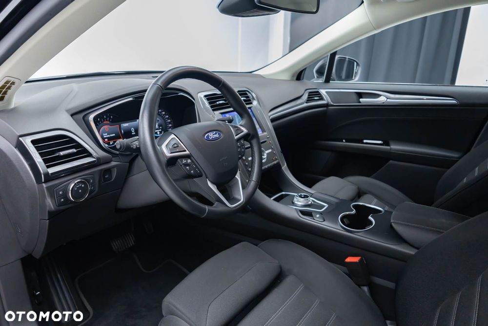 Ford Mondeo 2.0 EcoBlue Titanium - 20