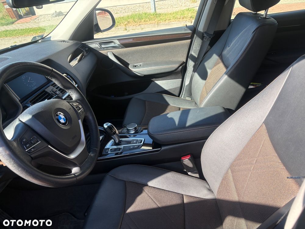 BMW X3 xDrive20i xLine - 9
