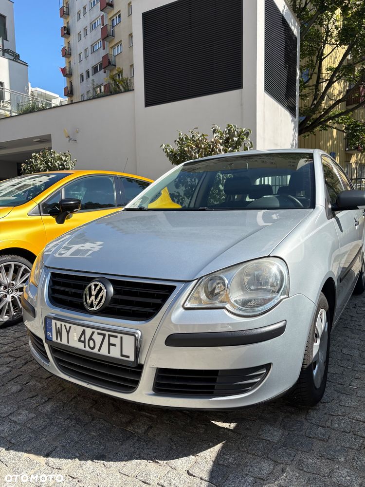 Volkswagen Polo 1.4 16V Trendline - 1