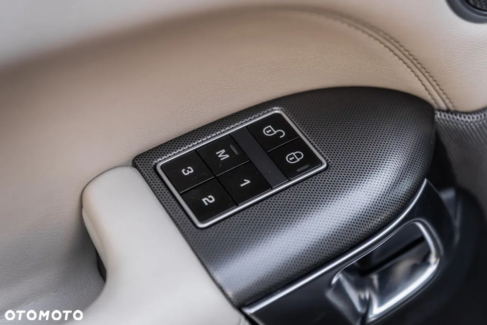 Land Rover Range Rover Sport 3.0 V6 HSE Dynamic - 15