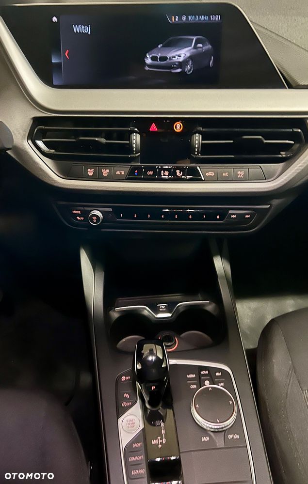 BMW Seria 1 118i - 8