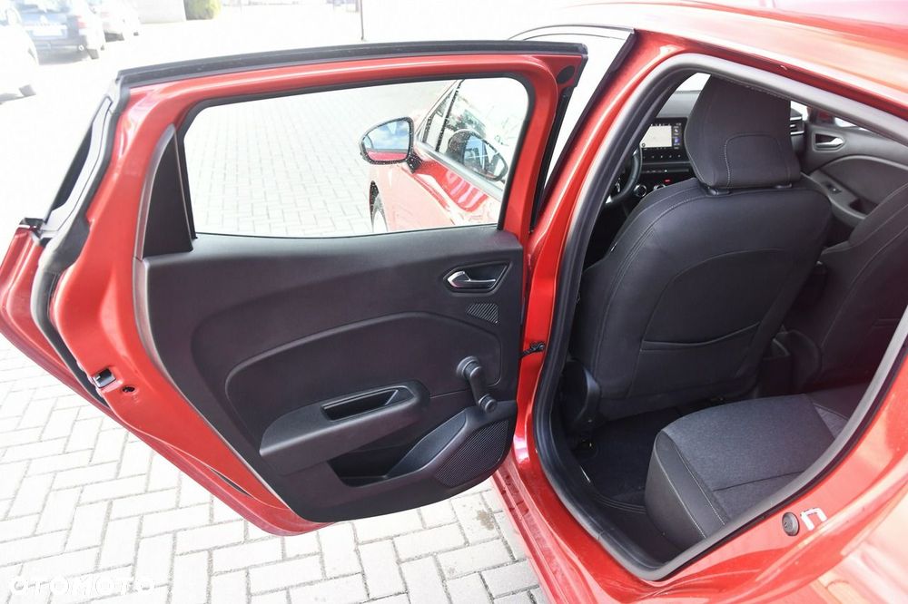 Renault Clio - 20