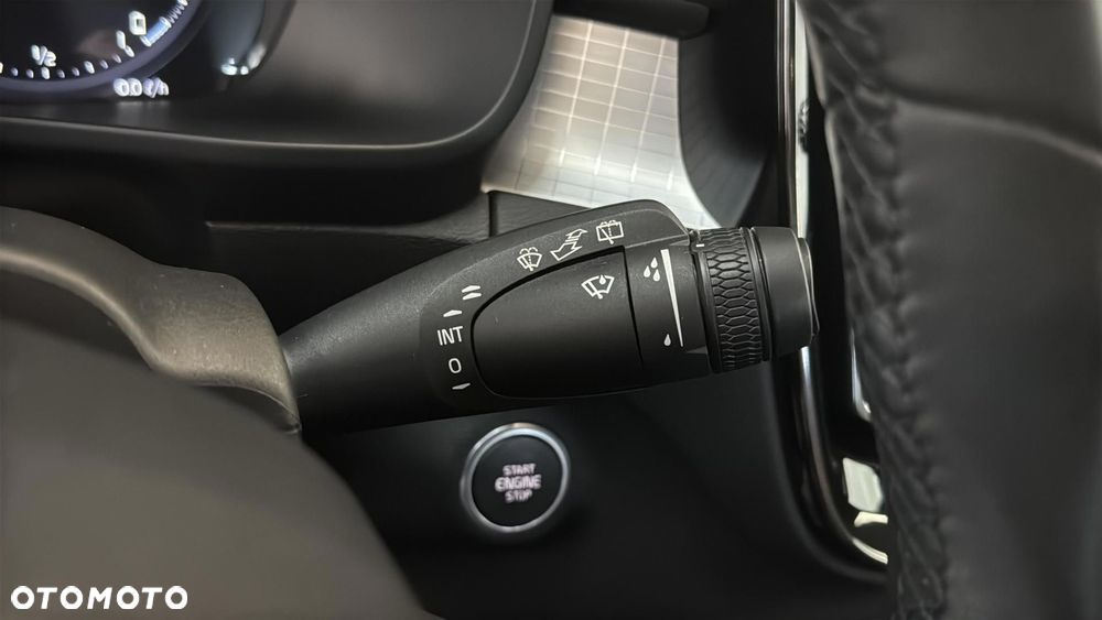 Volvo XC 40 T5 Plug-In Hybrid Plus Bright - 28