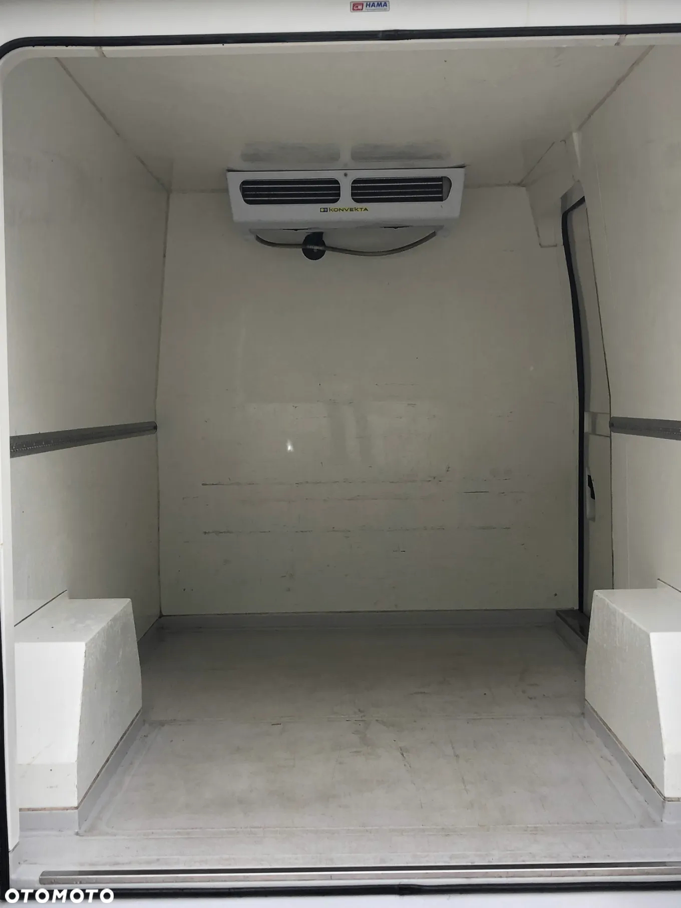 Peugeot BOXER CHŁODNIA - 13