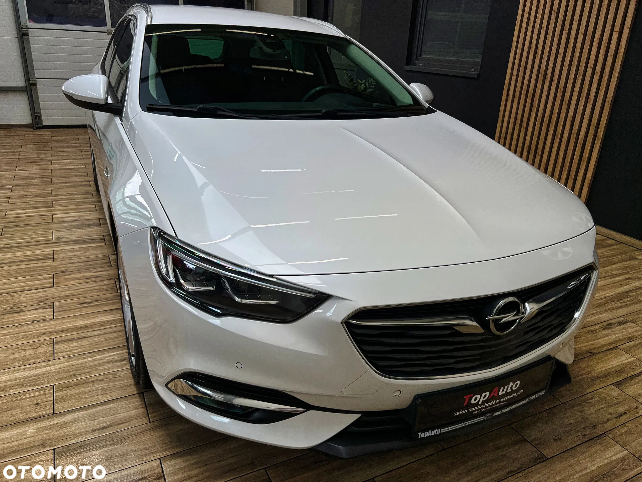 Opel Insignia Grand Sport2.0 Direct InjTurbo 4x4 Dynamic - 3