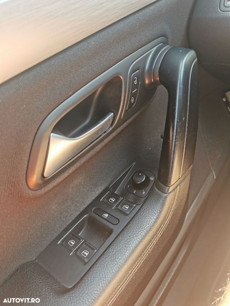 Volkswagen Passat CC - 14