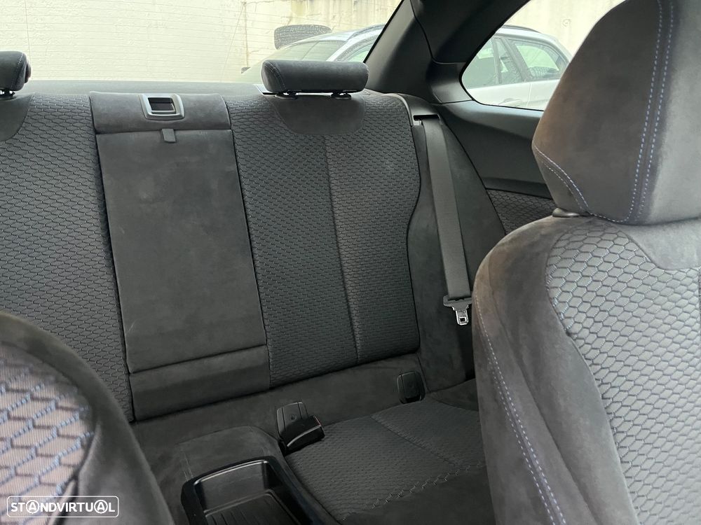 BMW 218 d Coupe Pack M - 25