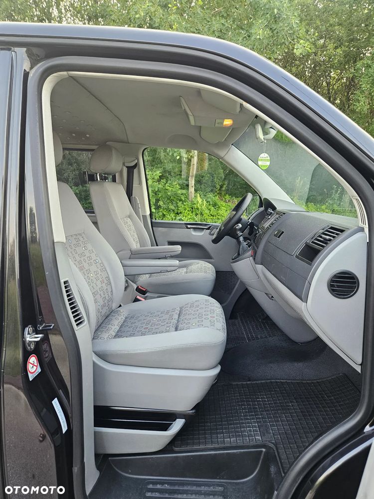 Volkswagen Caravelle L1 - 18