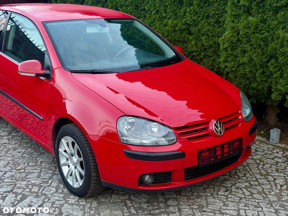 Volkswagen Golf - 2