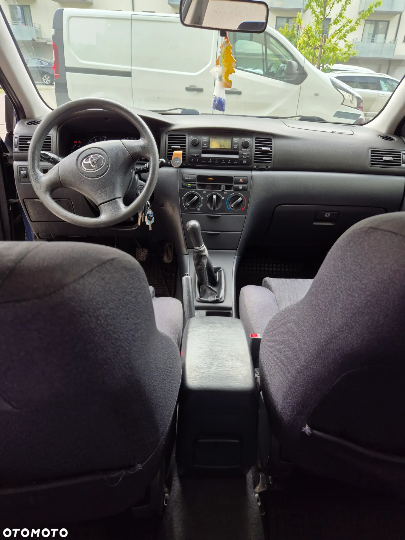 Toyota Corolla 1.6 VVT-i Terra Polaris - 9