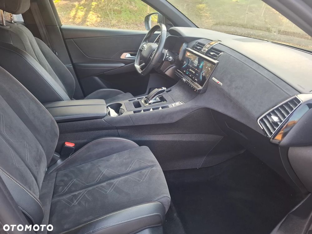 DS Automobiles DS 7 Crossback 1.6 E-Tense Performance Line + - 8