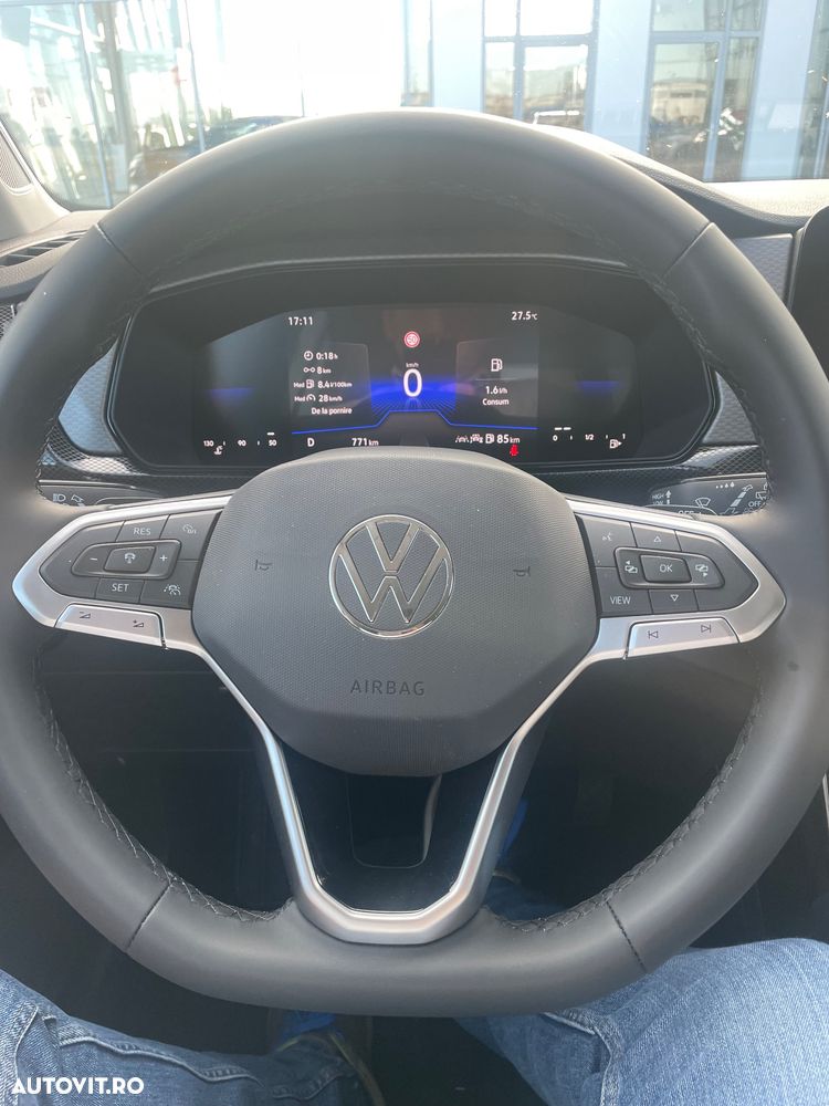 Volkswagen T-Cross 1.0 TSI DSG Life - 30