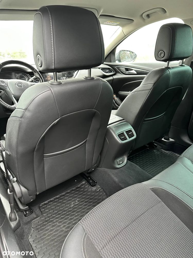 Opel Insignia ver-b-grand-sport-17--20 - 9