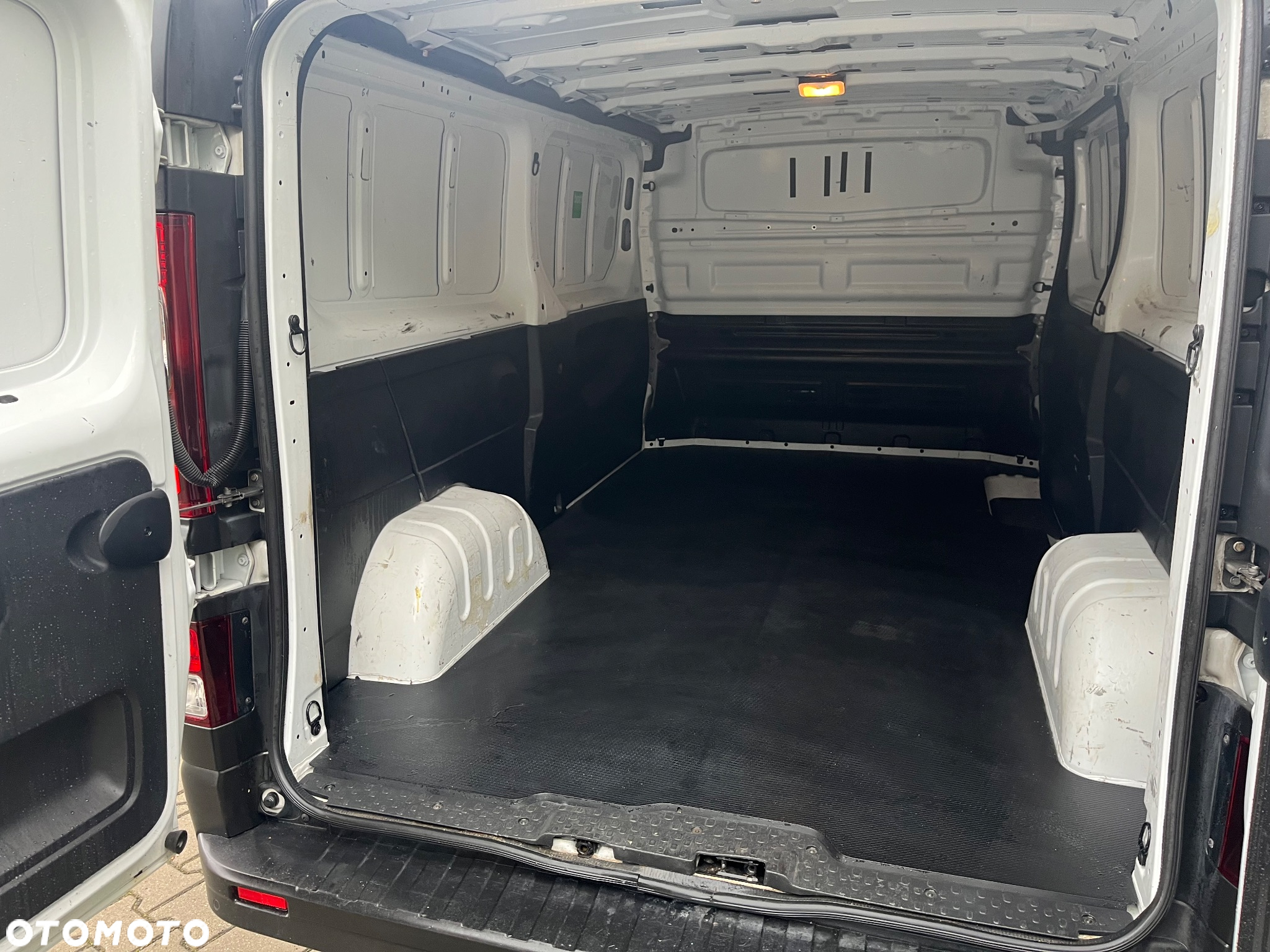 Renault trafic - 26