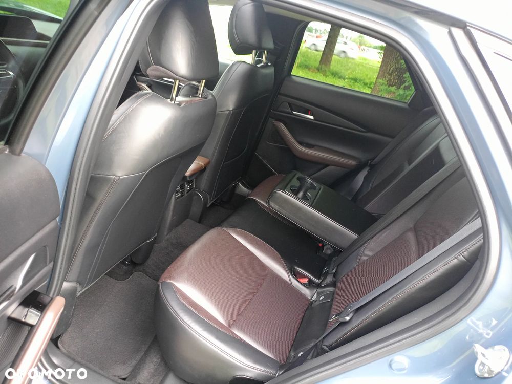 Mazda CX-30 SKYACTIV-X 2.0 M-Hybrid - 14