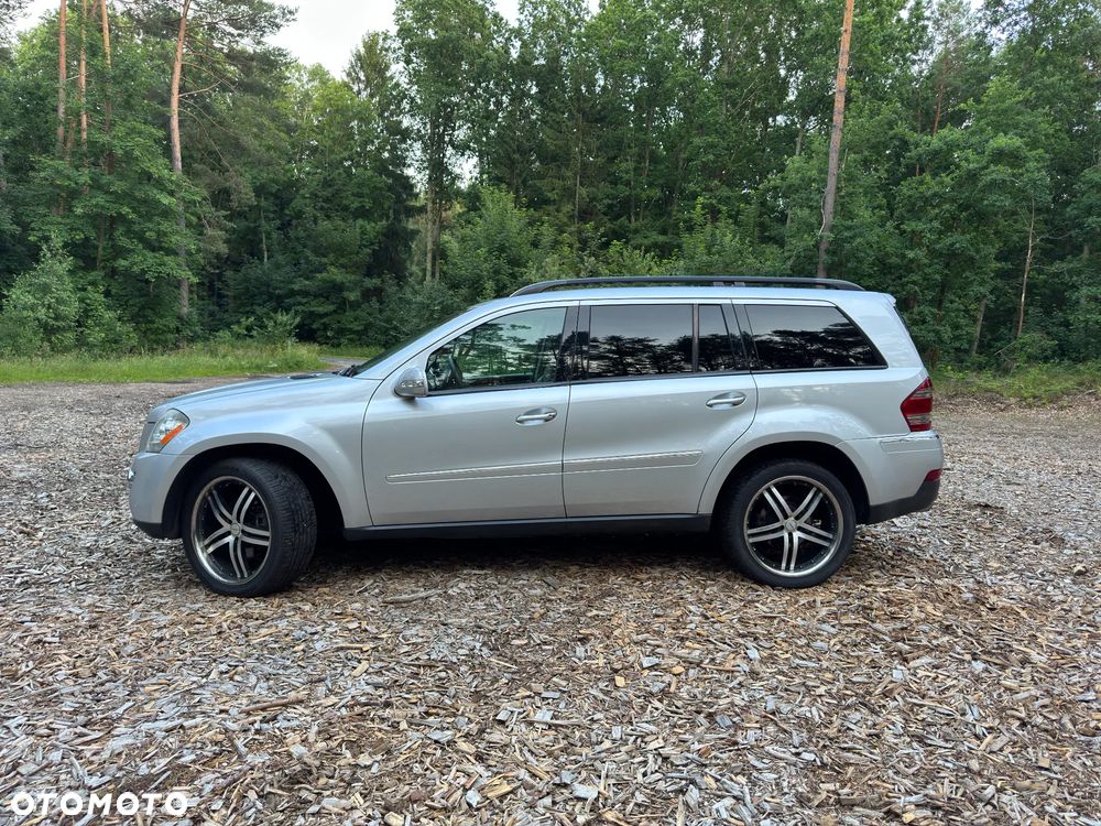 Mercedes-Benz GL 450 - 7