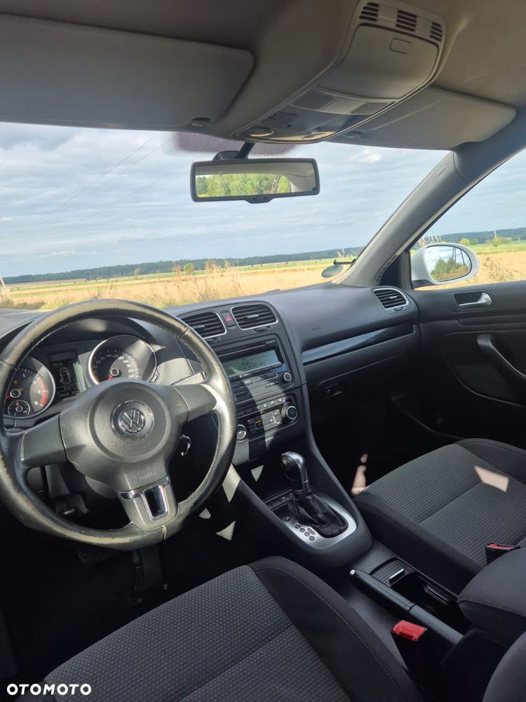 Volkswagen Golf - 3