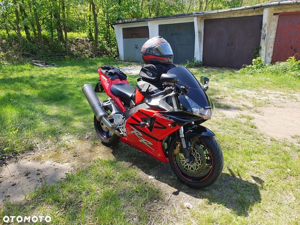 Honda CBR - 3