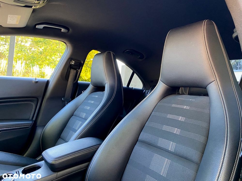 Mercedes-Benz CLA 200 Edition 1 - 11