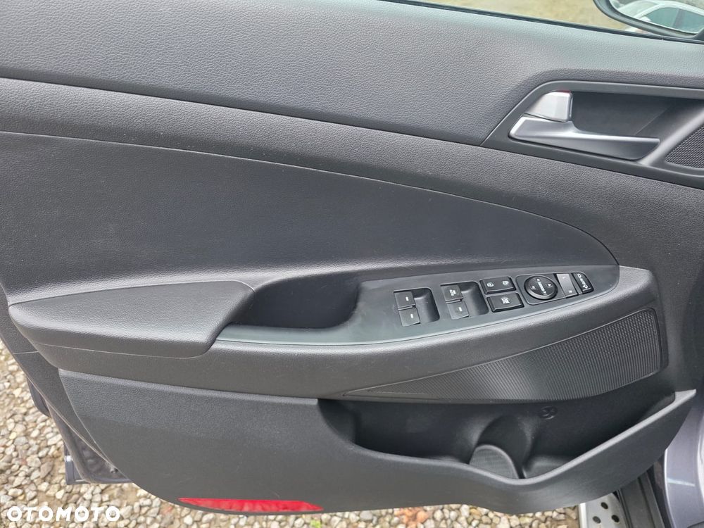 Hyundai Tucson - 12