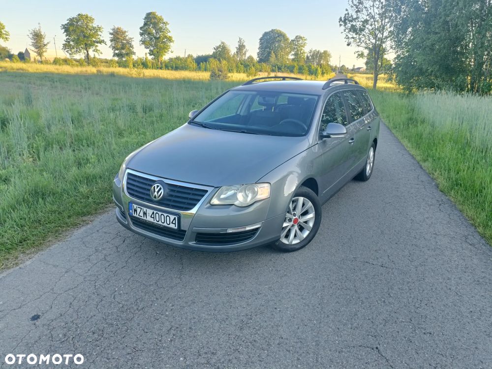 Volkswagen Passat 1.9 TDI Individual - 23
