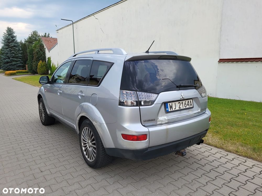 Mitsubishi Outlander 2.0 DID Instyle - 4