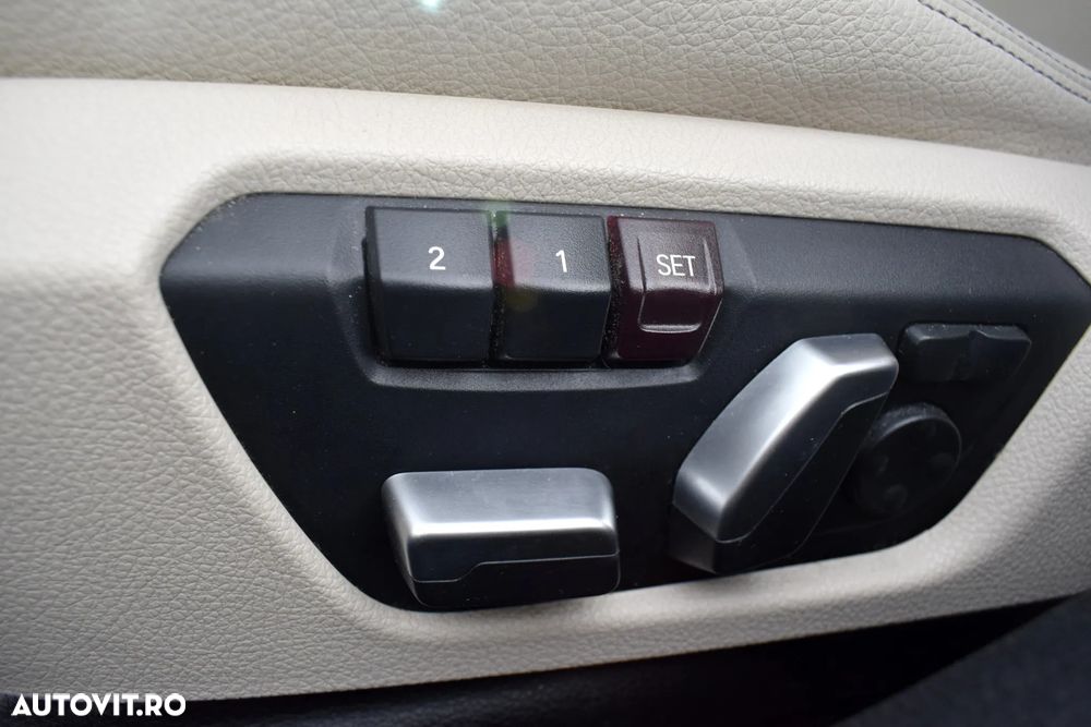 BMW Seria 3 320i xDrive Aut. Luxury Line - 9