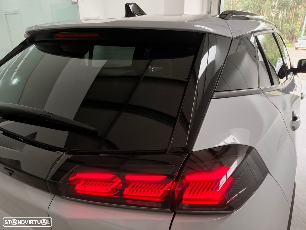 Peugeot 2008 PureTech 100 Allure - 10