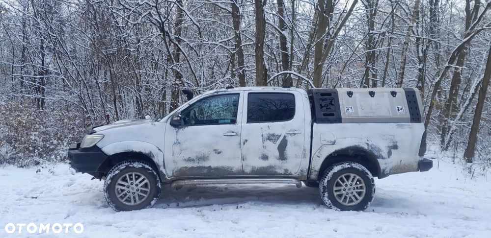 Toyota Hilux 3.0 D-4D SR5-X Platinium - 2