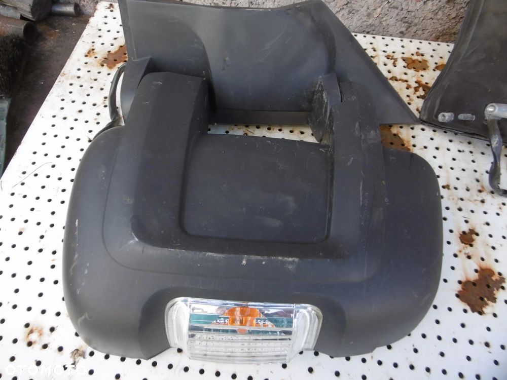 LUSTERKO LEWE PRAWE BOXER DUCATO JUMPER - 6