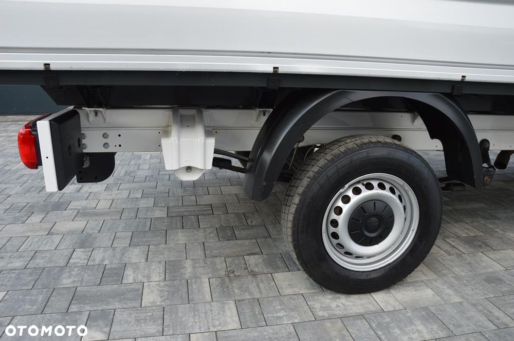 Volkswagen Crafter - 27